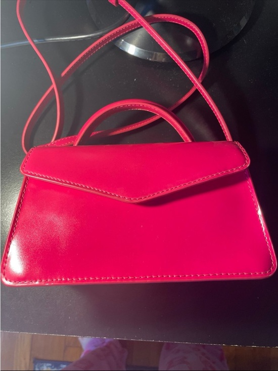 J.Crew Hot Pink Crossbody Bag – Small Minimalist Style - Picture 2 of 3